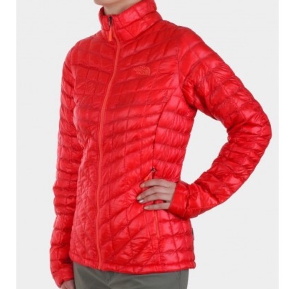 The North Face Jackets & Blazers - THE NORTH FACE women’s red thermoball jacket coat